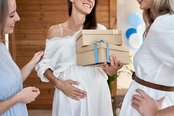 Kemu BOX el mejor juego para una fiesta de revelación del bebé